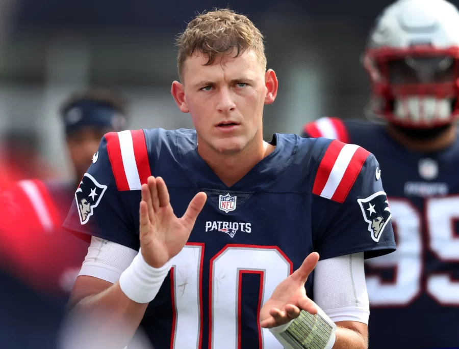 Will Mac Jones lead the Patriots to victory? Or will they crumble? 
