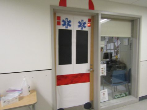 The school nurse office has won for the best entrance decoration. Well done!