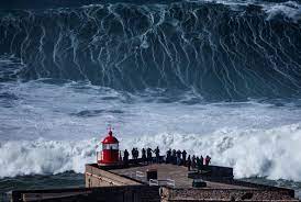 Massive wave on the coast