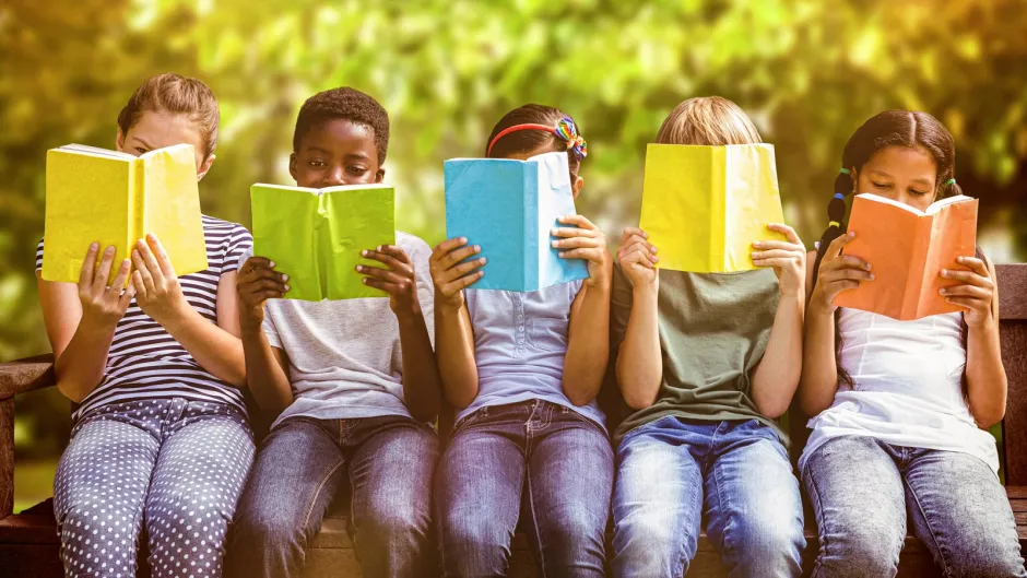 Could reading be making a comeback with the younger generation? 