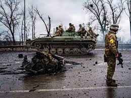 A Ukraine soldier on a road in Kyiv 