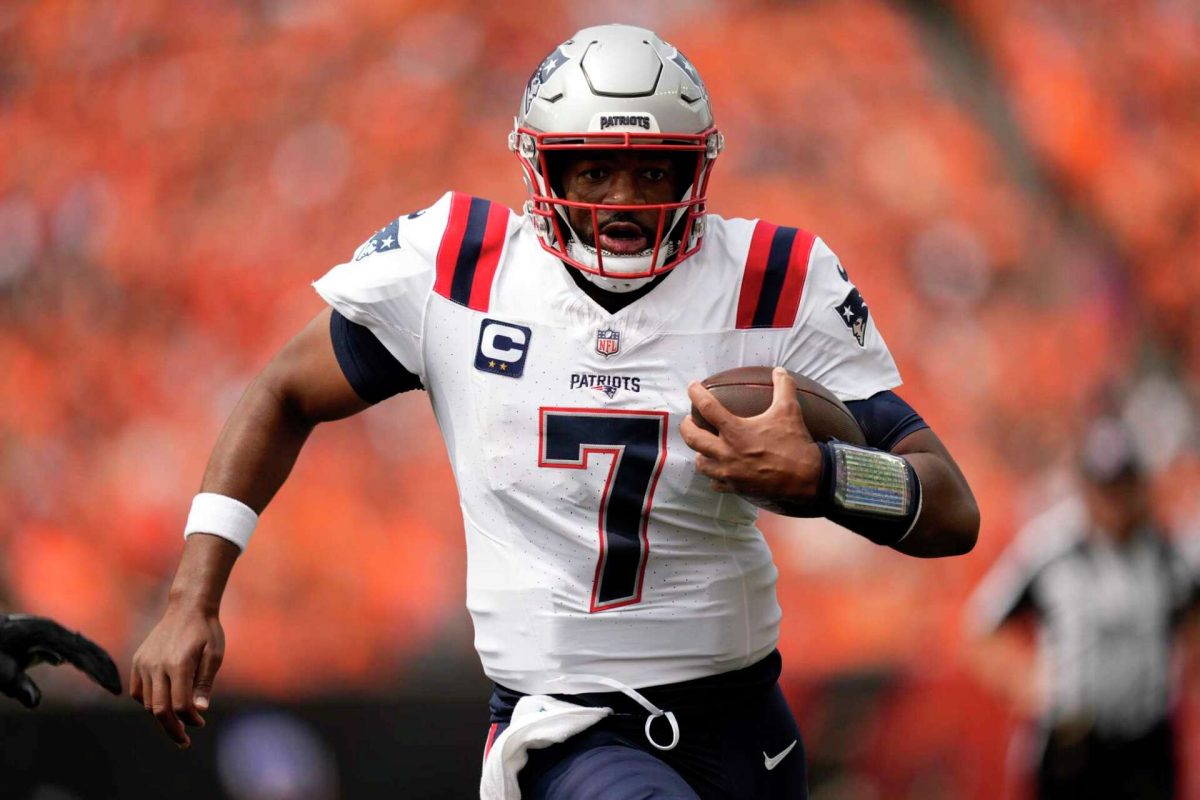 Thanks to his poise and running, Jacoby Brissett helped the Patriots pull of the biggest upset.