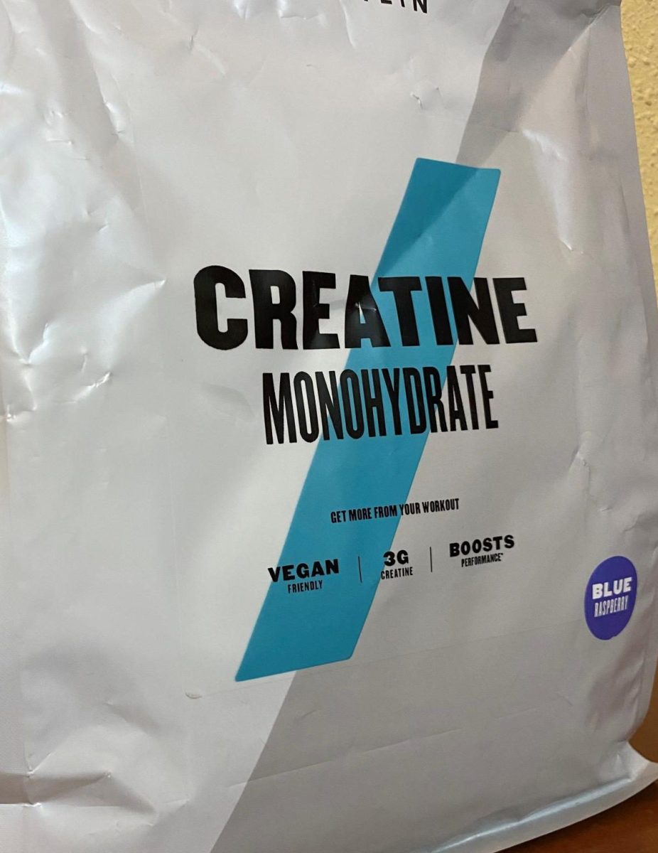 A picture of a branded creatine bag that is sold in stores today.