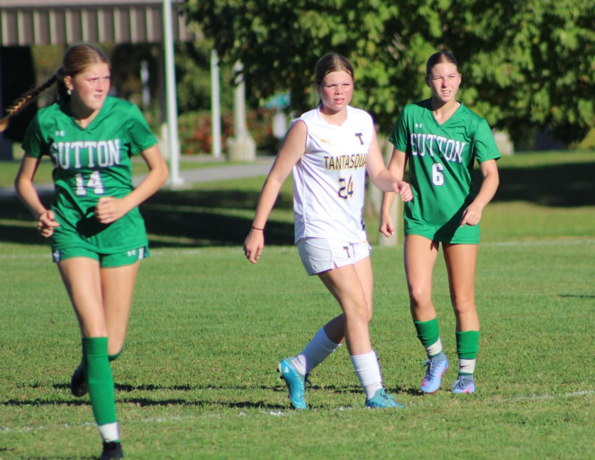 Freshman Ava Hemingway and Junior Courtney Clemens are on the attack in recent action. 